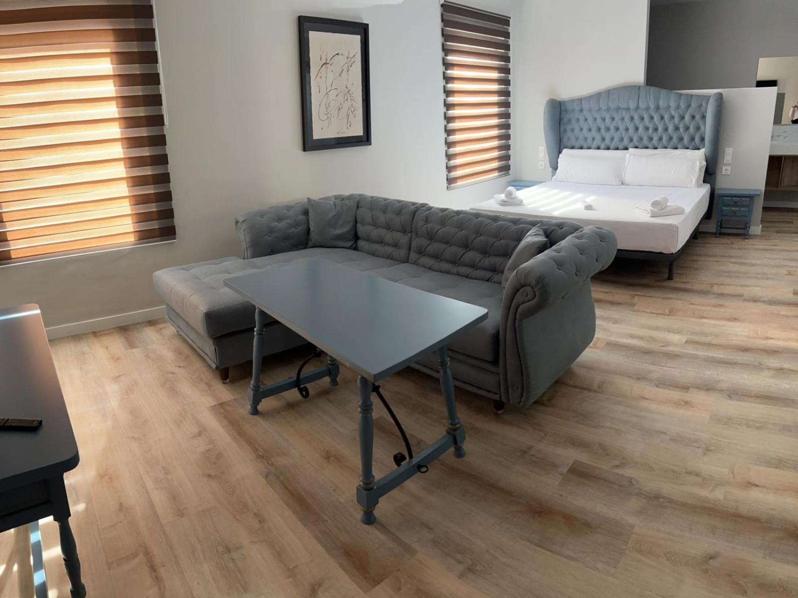 Hotel Cervantes Linares Buitenkant foto