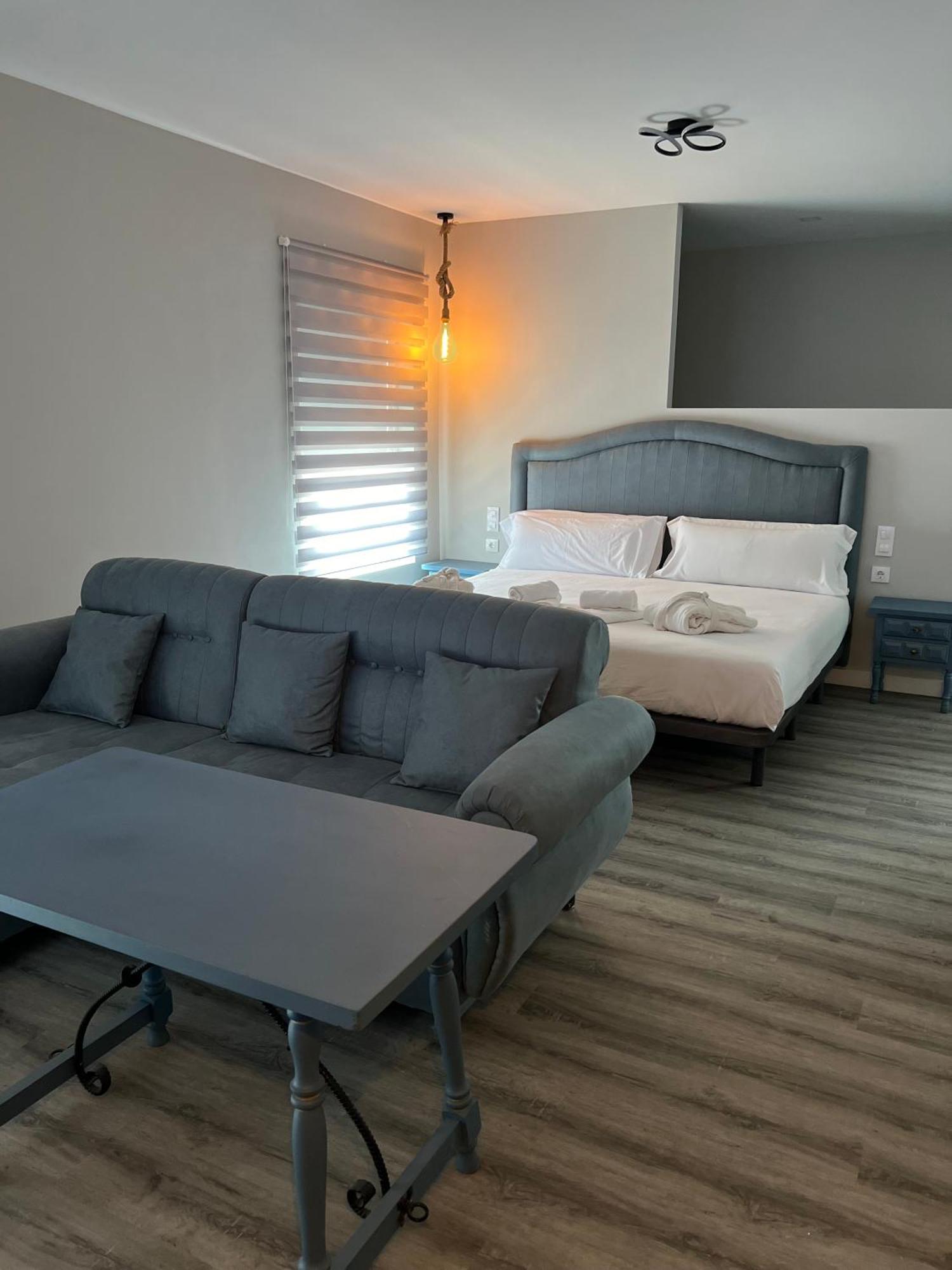 Hotel Cervantes Linares Linares  Buitenkant foto